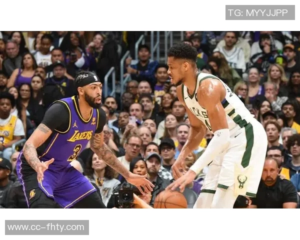 达蒙琼斯曝詹姆斯缺阵内幕短信下注雄鹿助我赢得巨额利润