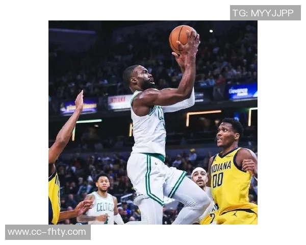 杰伦布朗本赛季表现惊艳场均301分63篮板5助攻真实命中率超60